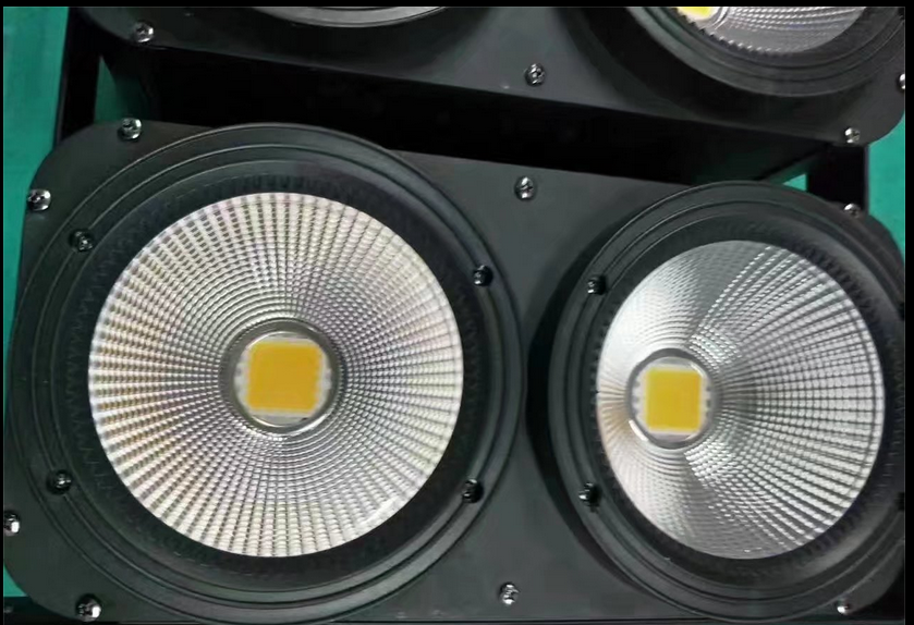 舞臺燈光 LED 四眼觀眾燈COB面光燈適用于哪些場所？效果圖